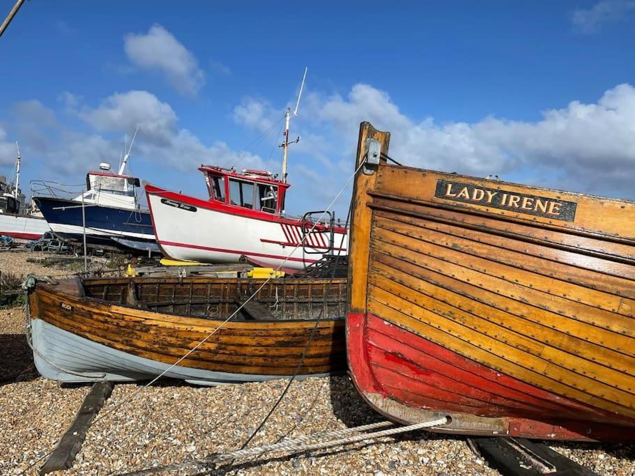 Northdene Cottage - Cosy Old Fisherman'S Cottage Two Mins From Sea - Free Parking - Wood Burning Stove - Roll Top Bath - Dog Friendly Deal Bagian luar foto