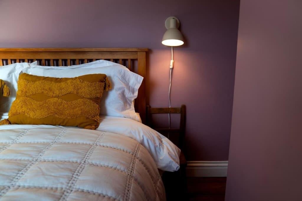 Northdene Cottage - Cosy Old Fisherman'S Cottage Two Mins From Sea - Free Parking - Wood Burning Stove - Roll Top Bath - Dog Friendly Deal Bagian luar foto