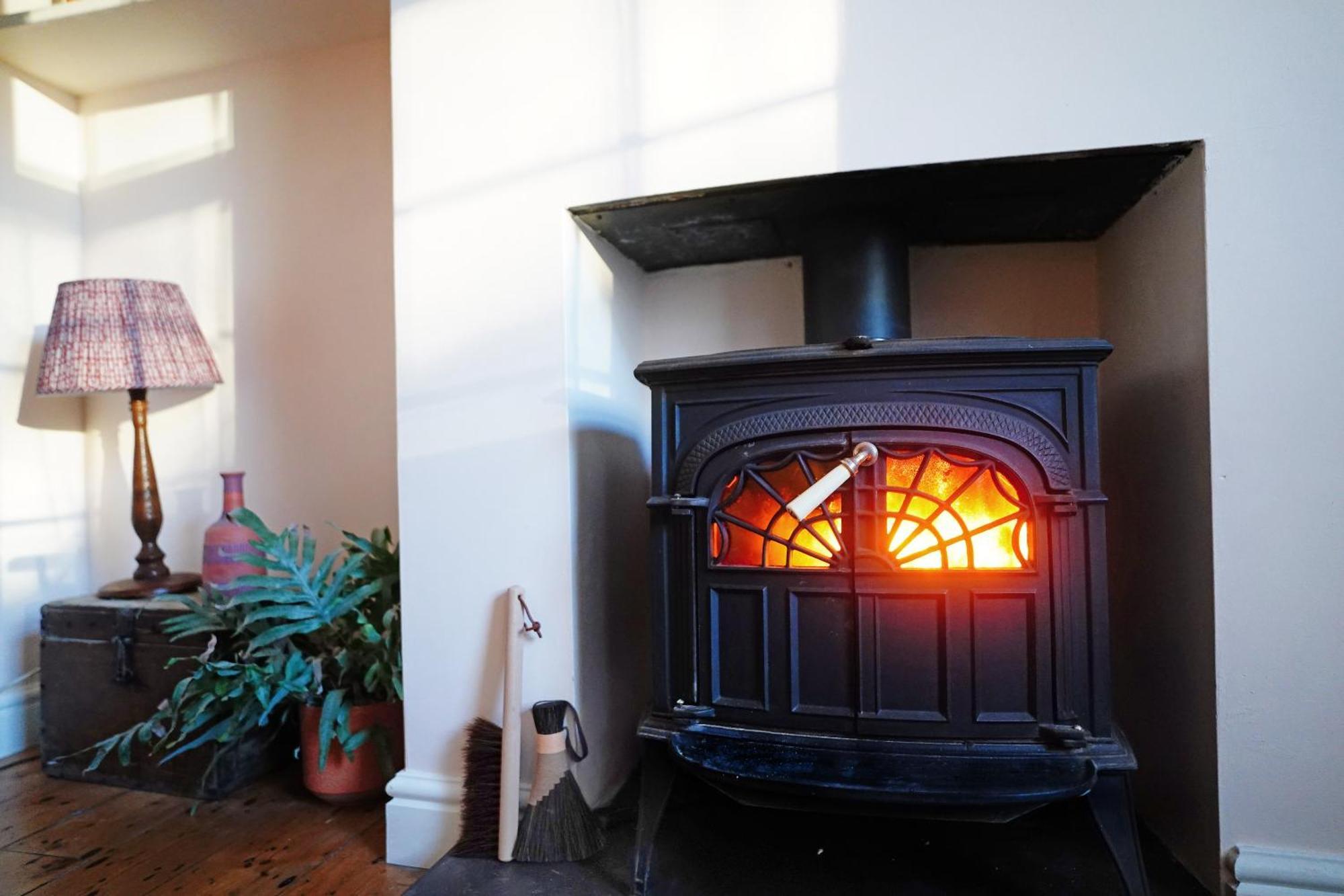 Northdene Cottage - Cosy Old Fisherman'S Cottage Two Mins From Sea - Free Parking - Wood Burning Stove - Roll Top Bath - Dog Friendly Deal Bagian luar foto